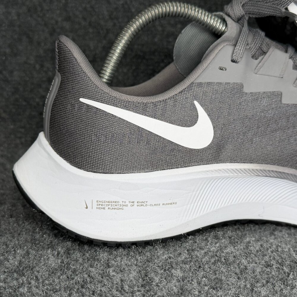 Nike Air Zoom Pegasus 37 Running Shoes Mens Size 11.5 Gunsmoke Grey Athletic Run - Picture 9 of 13